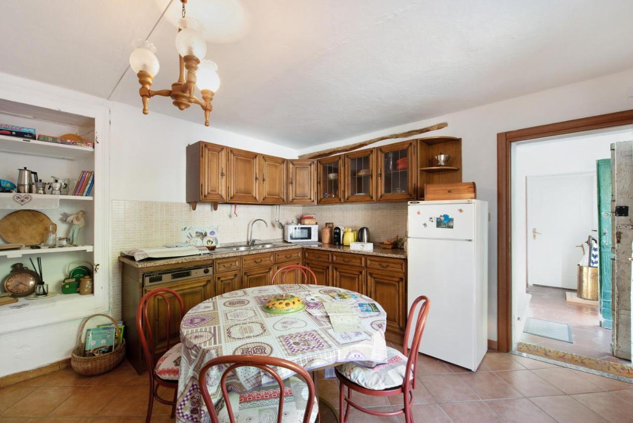 Orizzonte Calmo Apartman Borghetto Di Borbera Kültér fotó
